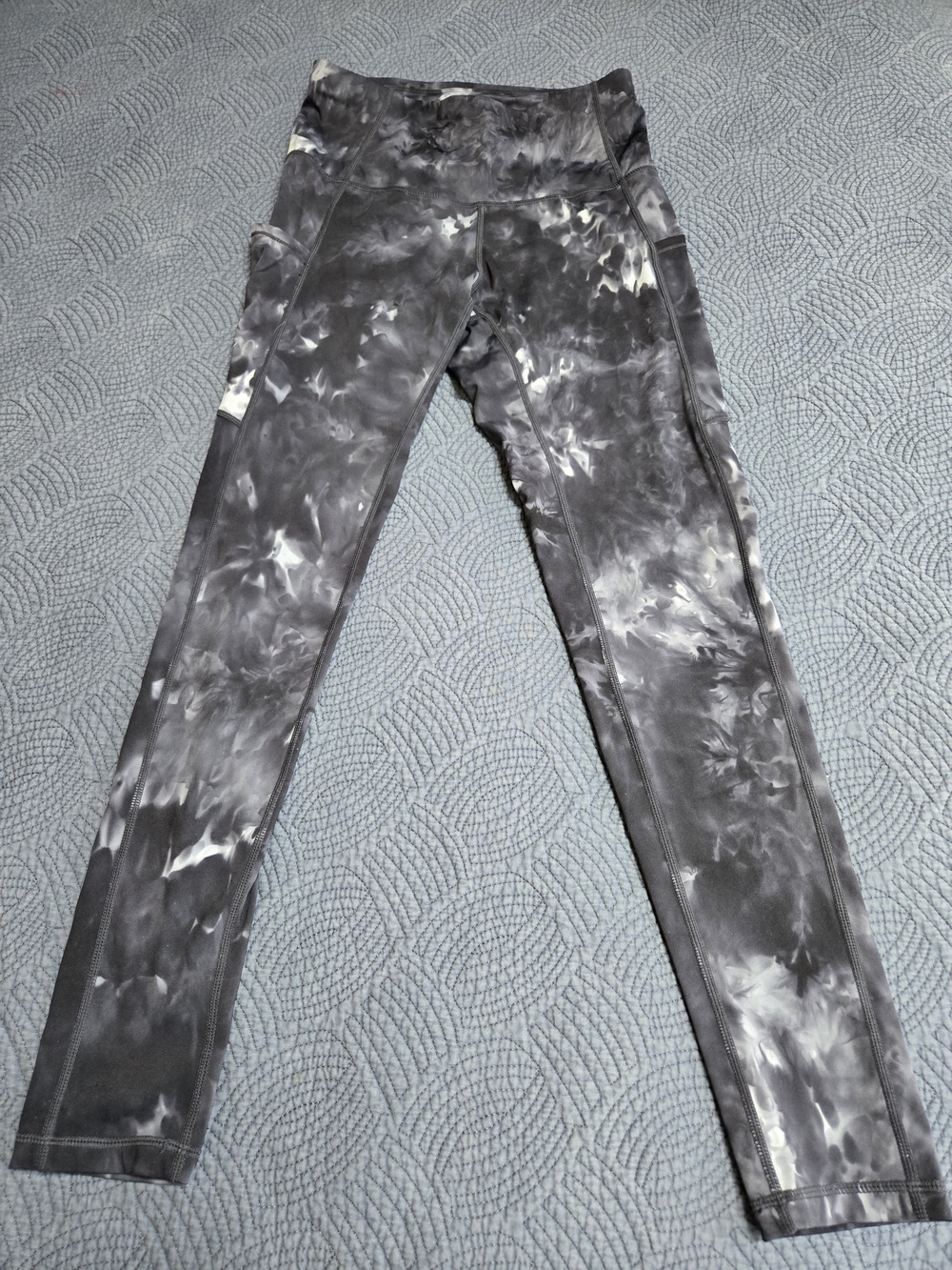 Black Gray Tie-Dye Leggings Size Small Side Pockets High Waist